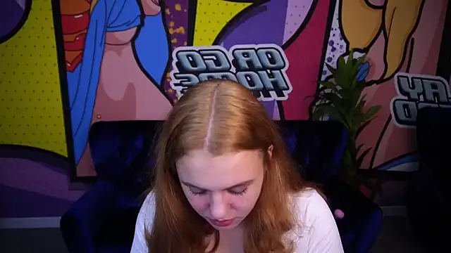 Snapshot of SnowWhiti chatting on November 2, 1:46 pm SnowWhiti online show from November 2, 1:46 pm