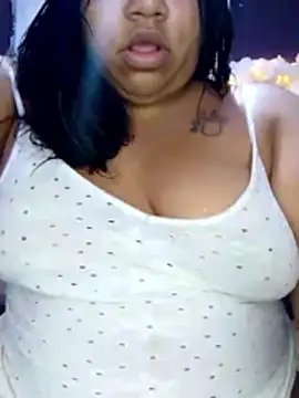 AprilBelmore online show from November 4, 3:38 am