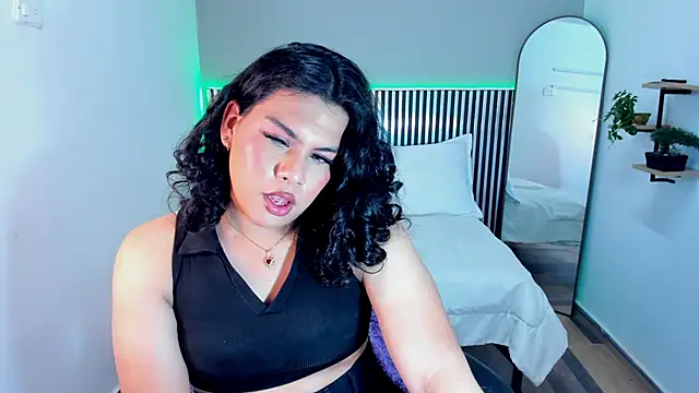 Little Alli online show from November 23, 12:43 am