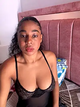 Snapshot of sahia_ebony chatting on October 9, 2:37 pm sahia ebony online show from October 9, 2:37 pm