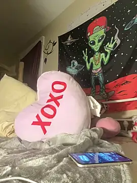 Snapshot of lexuslover687 chatting on March 12, 8:42 am lexuslover687 online show from March 12, 8:42 am