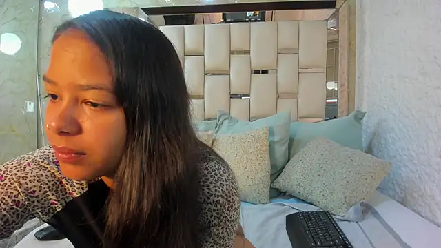 Snapshot of kaorybliss chatting on October 22, 12:05 pm kaorybliss online show from October 22, 12:05 pm