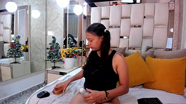 Snapshot of kaorybliss chatting on November 25, 5:46 pm kaorybliss online show from November 25, 5:46 pm