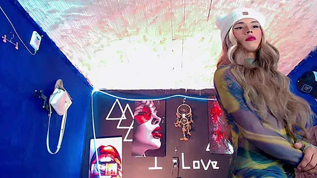 Snapshot of Sexy_Hottxxx chatting on November 26, 8:59 am Sexy Hottxxx online show from November 26, 8:59 am