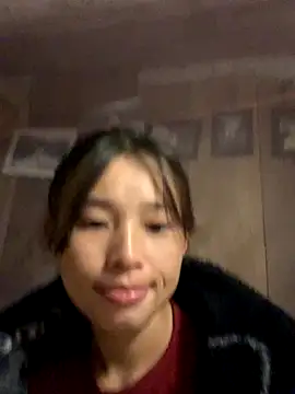 Snapshot of Han-han123 chatting on October 24, 8:05 pm Han-han123 online show from October 24, 8:05 pm