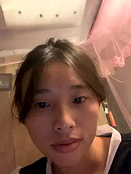 Snapshot of Han-han123 chatting on October 30, 8:53 pm Han-han123 online show from October 30, 8:53 pm