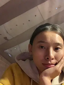 Snapshot of Han-han123 chatting on November 4, 4:00 am Han-han123 online show from November 4, 4:00 am