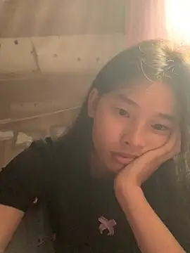 Snapshot of Han-han123 chatting on November 9, 8:07 pm Han-han123 online show from November 9, 8:07 pm