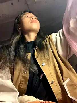 Snapshot of Han-han123 chatting on November 17, 9:53 pm Han-han123 online show from November 17, 9:53 pm