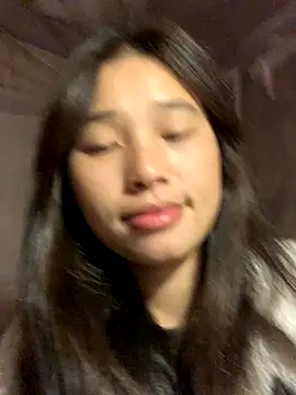 Snapshot of Han-han123 chatting on November 24, 8:30 pm Han-han123 online show from November 24, 8:30 pm