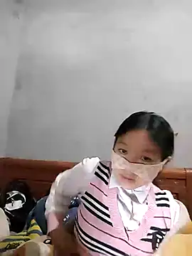 Snapshot of Han-han123 chatting on December 14, 9:08 pm Han-han123 online show from December 14, 9:08 pm