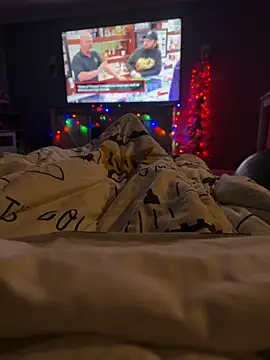 Snapshot of Beastyfuck chatting on December 17, 4:51 am Beastyfuck online show from December 17, 4:51 am