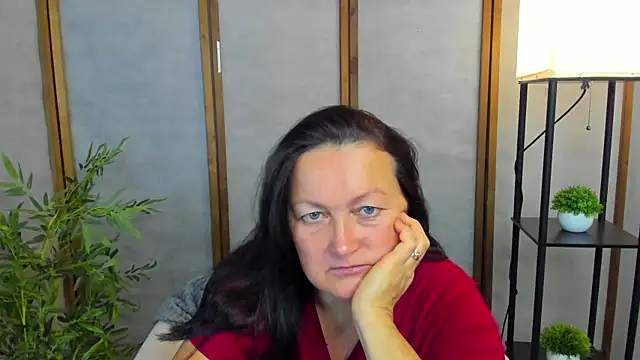Snapshot of hottyannaa chatting on October 14, 2:34 am hottyannaa online show from October 14, 2:34 am