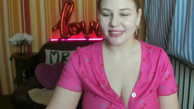 Passion-Blondy online show from December 15, 6:04 pm