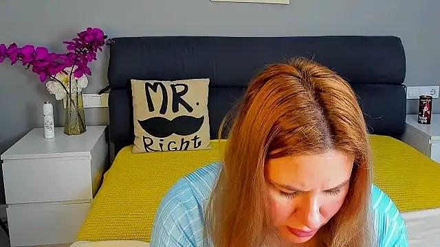 Passion-Blondy online show from February 21, 7:37 pm