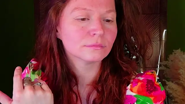 AuroraBorealis   online show from November 26, 6:36 am