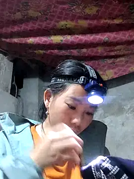 gio-thu online show from March 5, 2:13 pm