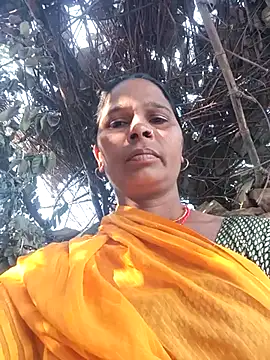 Snapshot of Rt_shreya chatting on November 29, 9:23 am Rt shreya online show from November 29, 9:23 am