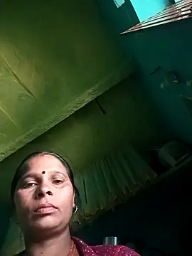 Snapshot of Rt_shreya chatting on December 3, 7:38 am Rt shreya online show from December 3, 7:38 am