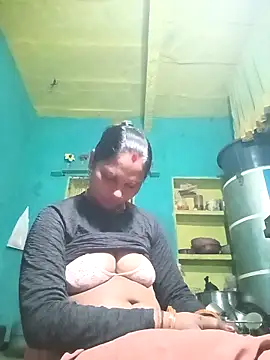 Snapshot of Rt_shreya chatting on December 13, 7:53 pm Rt shreya online show from December 13, 7:53 pm