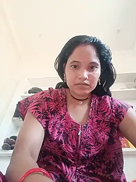 Snapshot of Cuty_tanya chatting on May 20, 3:45 am Cuty tanya online show from May 20, 3:45 am