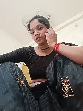 Snapshot of Cuty_tanya chatting on May 28, 12:08 am Cuty tanya online show from May 28, 12:08 am
