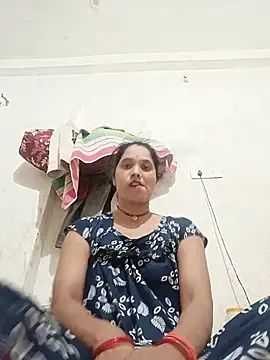 Snapshot of Cuty_tanya chatting on May 30, 5:54 pm Cuty tanya online show from May 30, 5:54 pm