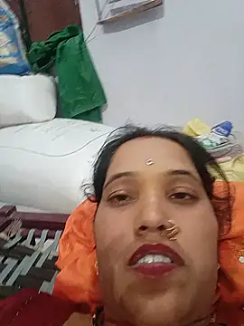 Snapshot of Cuty_tanya chatting on June 2, 8:00 pm Cuty tanya online show from June 2, 8:00 pm