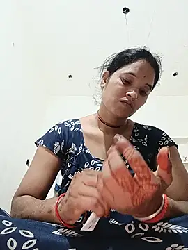 Snapshot of Cuty_tanya chatting on June 6, 1:00 am Cuty tanya online show from June 6, 1:00 am