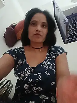 Snapshot of Cuty_tanya chatting on June 20, 5:38 pm Cuty tanya online show from June 20, 5:38 pm