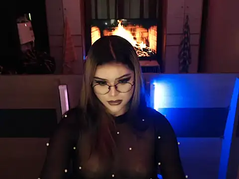 Snapshot of tyra_lurer chatting on October 15, 7:52 am tyra lurer online show from October 15, 7:52 am