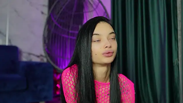 RachelRavee online show from October 14, 4:13 am