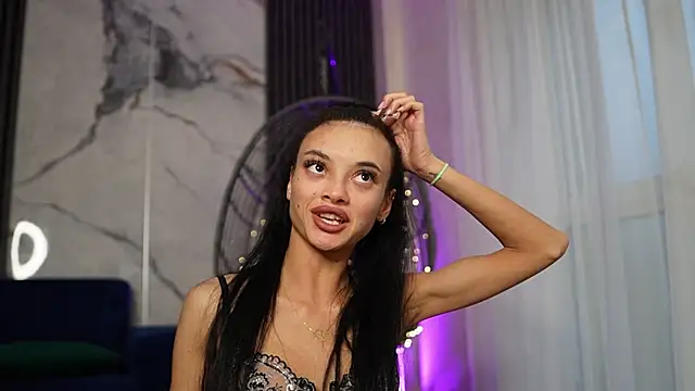 RachelRavee online show from November 14, 5:28 am