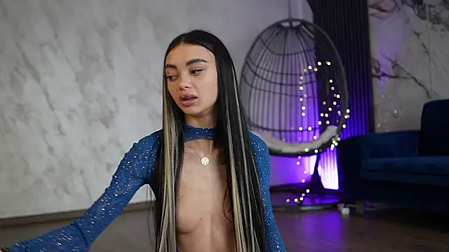 RachelRavee online show from March 21, 5:23 am