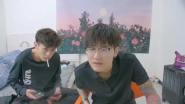 KK-cuteboy online show from June 3, 4:01 pm