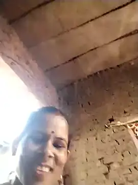 Snapshot of Wx_sehjal chatting on November 2, 4:26 am Wx sehjal online show from November 2, 4:26 am