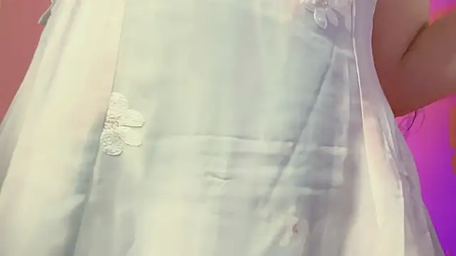 Snapshot of BeChinh_Lee chatting on March 7, 12:13 pm BeChinh Lee online show from March 7, 12:13 pm