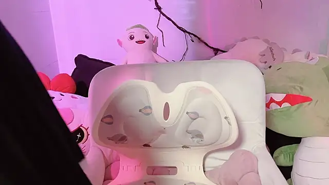 Snapshot of BeChinh_Lee chatting on March 13, 3:46 am BeChinh Lee online show from March 13, 3:46 am