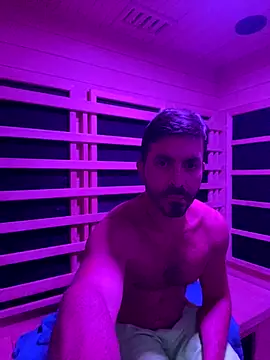 Snapshot of DrDreAu chatting on October 25, 4:31 am DrDreAu online show from October 25, 4:31 am