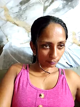 Snapshot of dreamerrrrr1 chatting on October 13, 3:12 pm dreamerrrrr1 online show from October 13, 3:12 pm