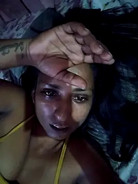 Snapshot of dreamerrrrr1 chatting on October 23, 2:00 am dreamerrrrr1 online show from October 23, 2:00 am