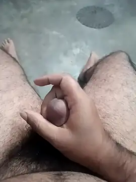 Snapshot of TrainedBend28 chatting on November 20, 8:41 pm TrainedBend28 online show from November 20, 8:41 pm