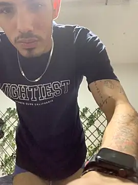 fabrizzio Monti online show from November 19, 1:38 am