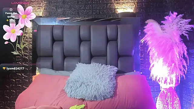 Maraa Rivera online show from December 15, 7:18 pm