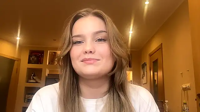 Snapshot of WillowSturiaIe chatting on October 9, 11:19 am WillowSturiaIe online show from October 9, 11:19 am