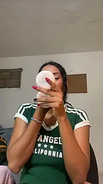 thepicis online show from December 3, 12:51 am