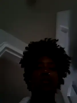 Snapshot of dezzidavill chatting on April 19, 11:53 am dezzidavill online show from April 19, 11:53 am