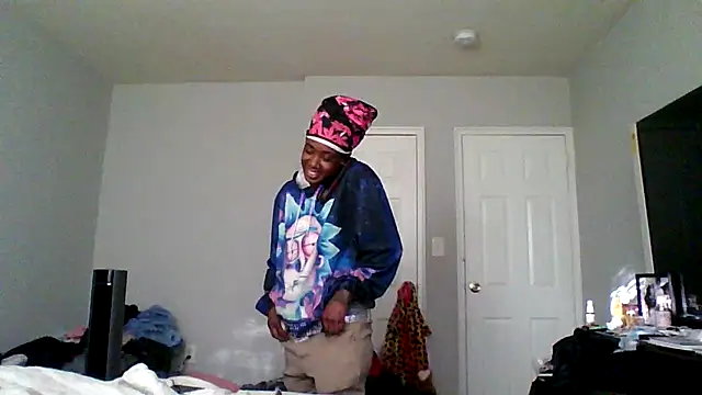 Snapshot of dezzidavill chatting on April 21, 11:38 am dezzidavill online show from April 21, 11:38 am