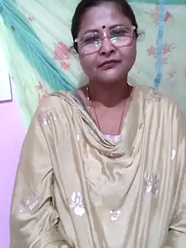 Snapshot of naina5 chatting on October 11, 12:04 pm naina5 online show from October 11, 12:04 pm