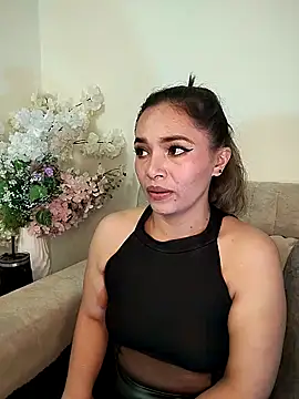 Kiaraa88 online show from February 16, 11:28 am